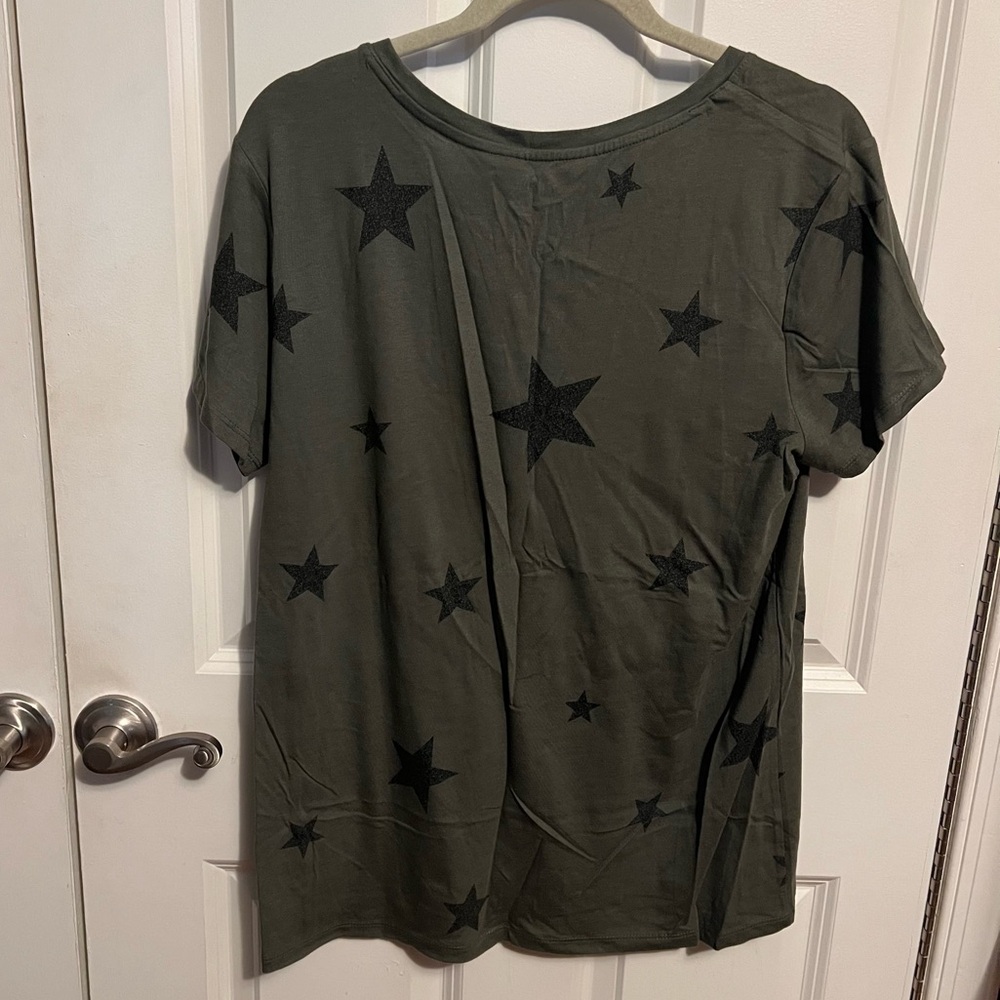 ‼️SOLD‼️ Gap Favorite Crewneck T-Shirt - Picture 5 of 5